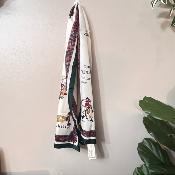Vintage Irish Celtic Scarf Book of Kells 50" × 12" New w/o Tags Dublin Ireland - Picture 1 of 6
